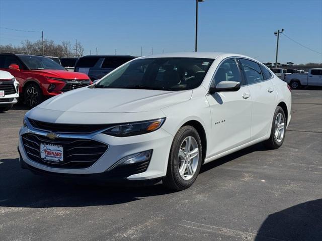 used 2022 Chevrolet Malibu car, priced at $17,990