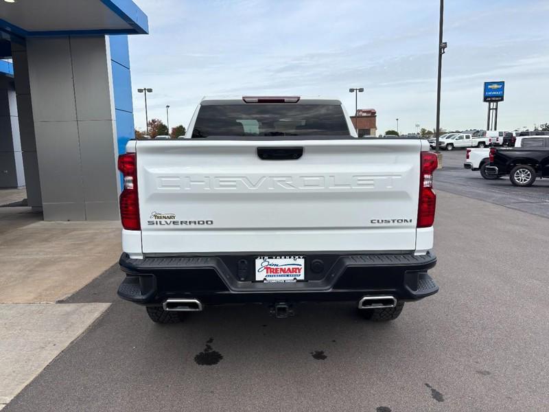 used 2024 Chevrolet Silverado 1500 car, priced at $45,590