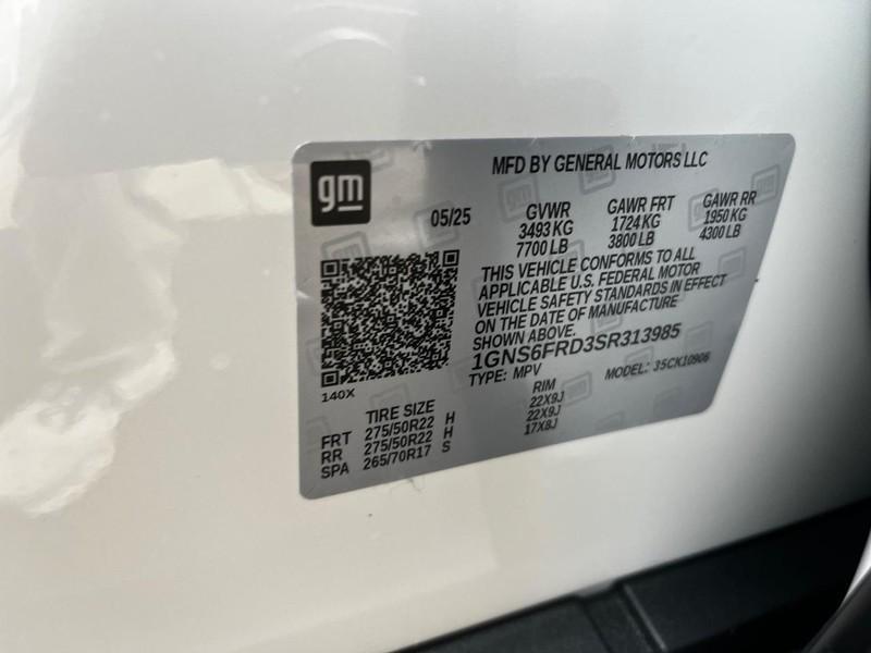 new 2025 Chevrolet Suburban car, priced at $78,905