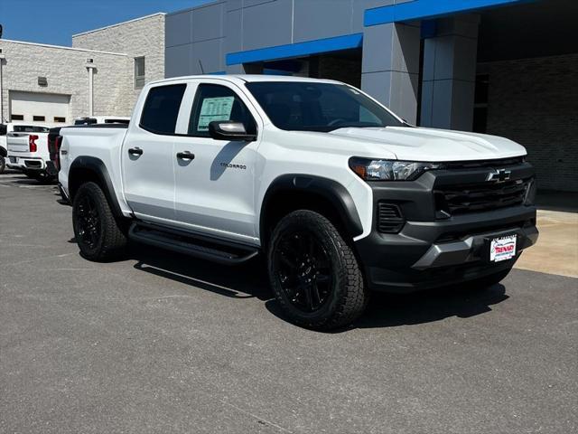 new 2025 Chevrolet Colorado car, priced at $40,840