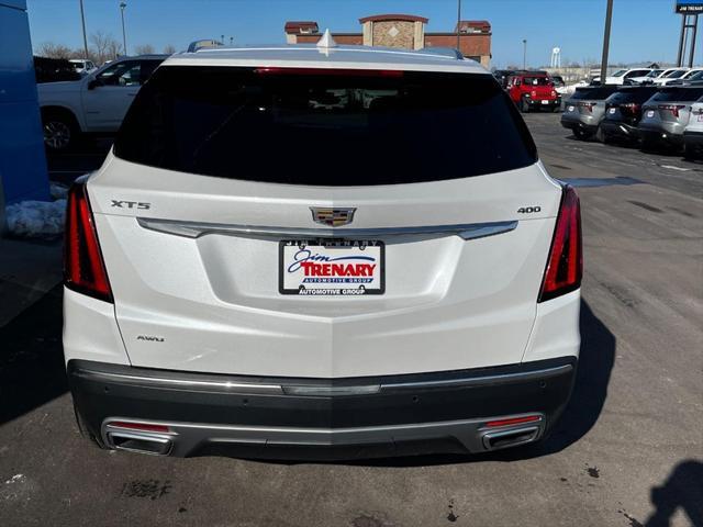 used 2021 Cadillac XT5 car, priced at $30,795