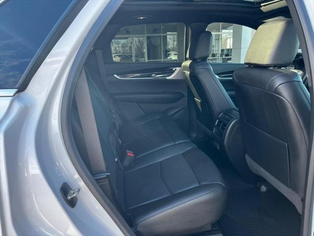 used 2021 Cadillac XT5 car, priced at $30,795