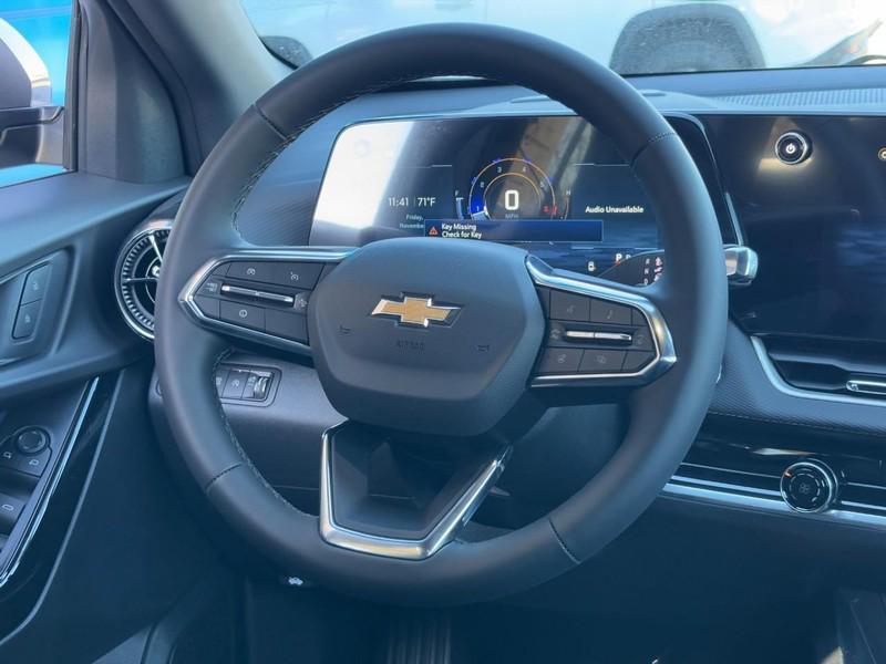 new 2026 Chevrolet Equinox car, priced at $28,446