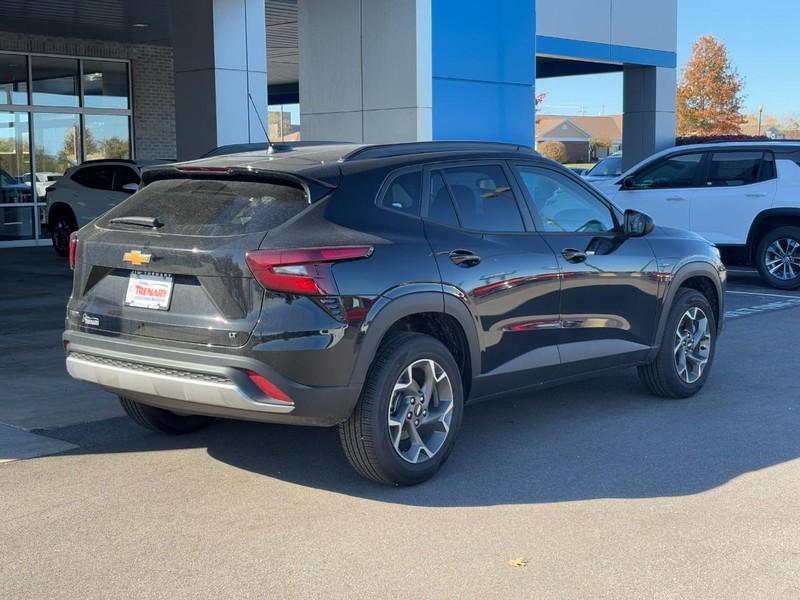 new 2025 Chevrolet Trax car, priced at $22,595