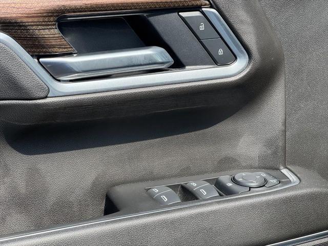 new 2025 Chevrolet Silverado 1500 car, priced at $43,940