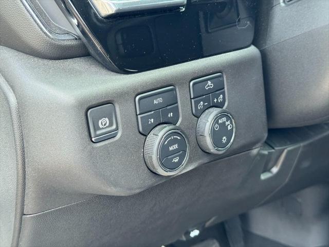 new 2025 Chevrolet Silverado 1500 car, priced at $43,940