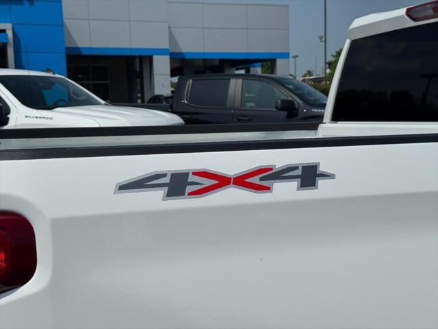 new 2025 Chevrolet Silverado 1500 car, priced at $43,940