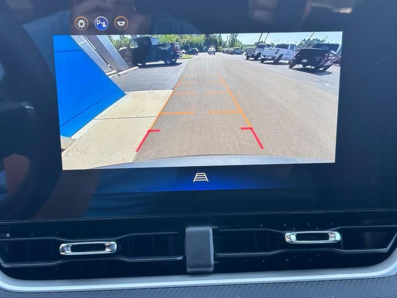 new 2026 Chevrolet Equinox car, priced at $26,170