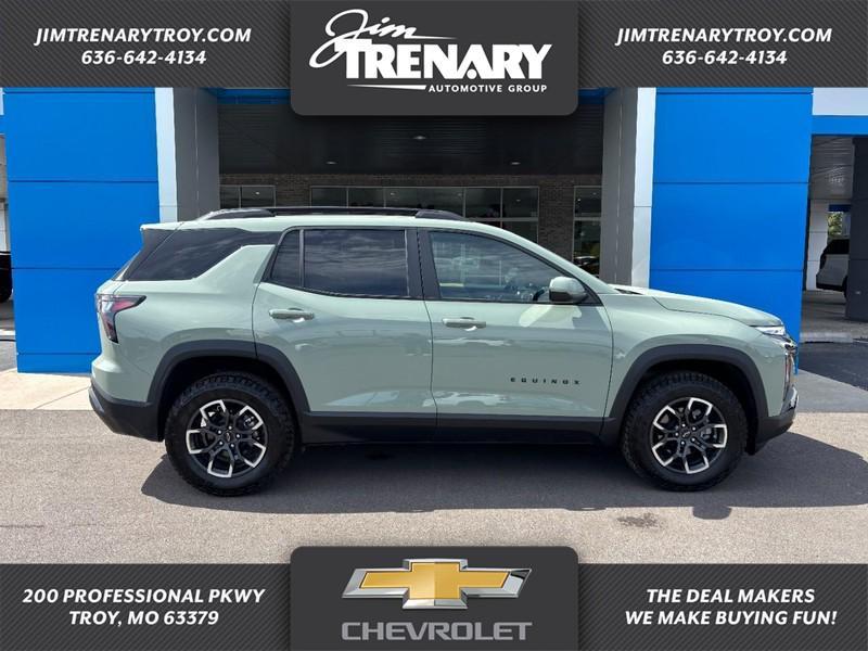 new 2026 Chevrolet Equinox car, priced at $30,096