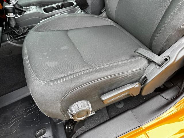 used 2021 Jeep Gladiator car, priced at $33,790