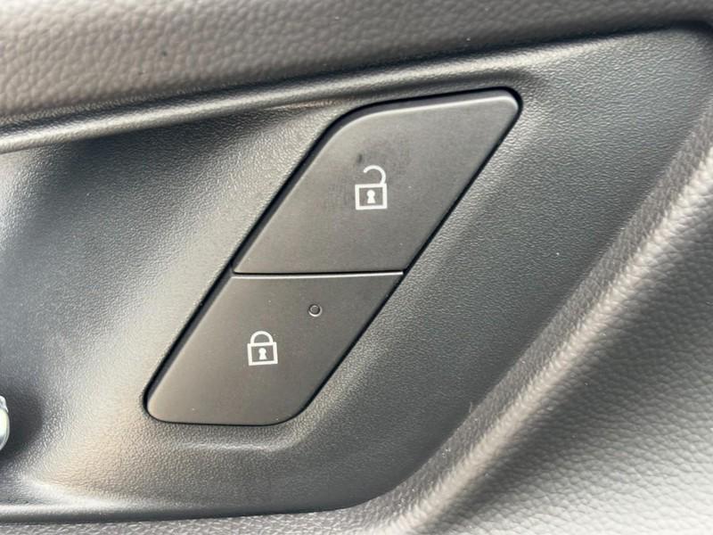 new 2026 Chevrolet Equinox car, priced at $33,345