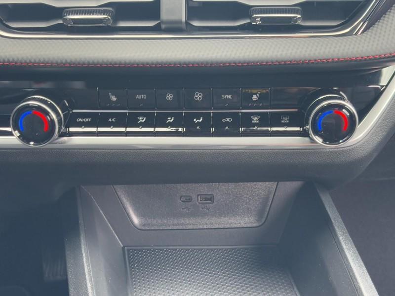 new 2026 Chevrolet Equinox car, priced at $33,345