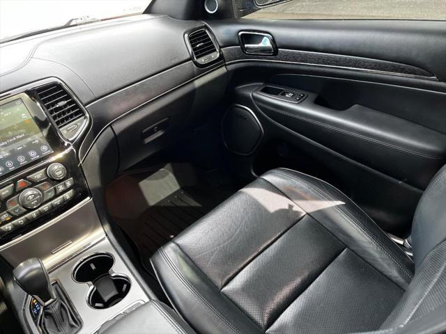 used 2020 Jeep Grand Cherokee car, priced at $39,995