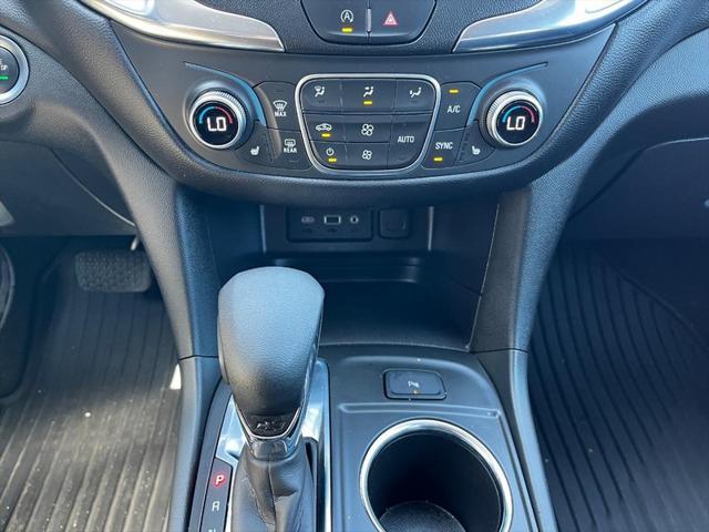 used 2022 Chevrolet Equinox car, priced at $23,995