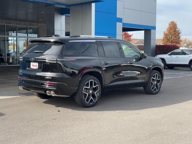 new 2026 Chevrolet Traverse car, priced at $55,890