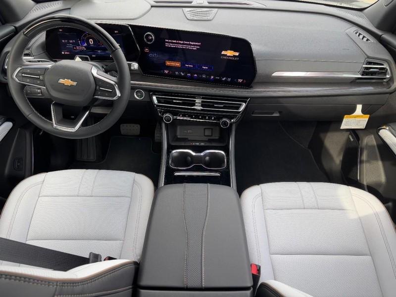 new 2026 Chevrolet Traverse car, priced at $55,890