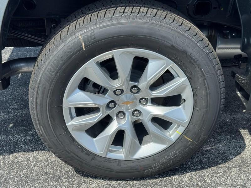 new 2025 Chevrolet Silverado 1500 car, priced at $38,285