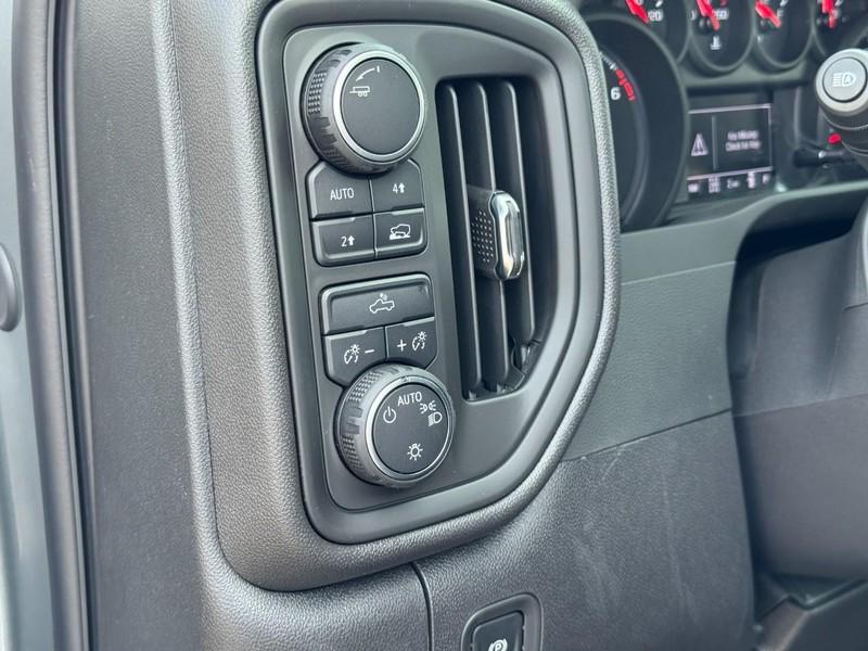 new 2025 Chevrolet Silverado 1500 car, priced at $38,285