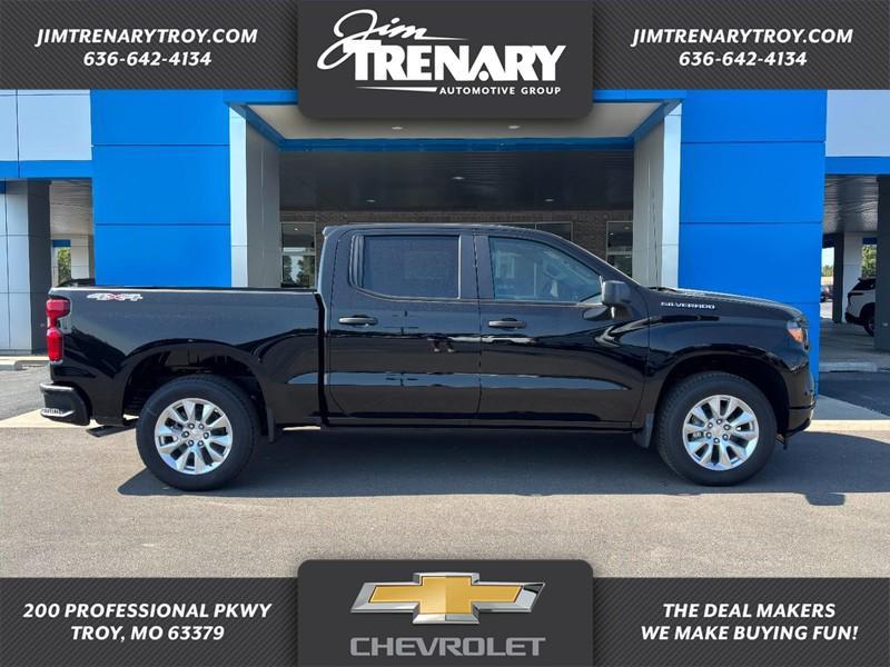 new 2026 Chevrolet Silverado 1500 car, priced at $39,645