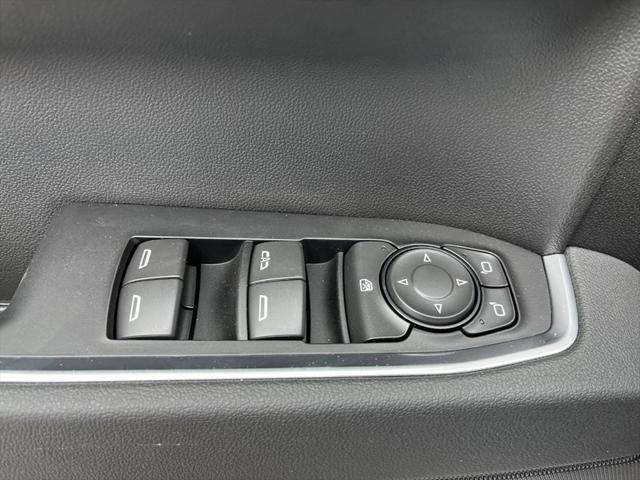 new 2025 Chevrolet Silverado 1500 car, priced at $45,940