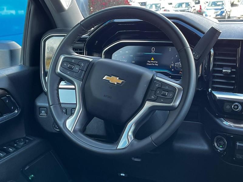 used 2024 Chevrolet Silverado 2500 car, priced at $50,590