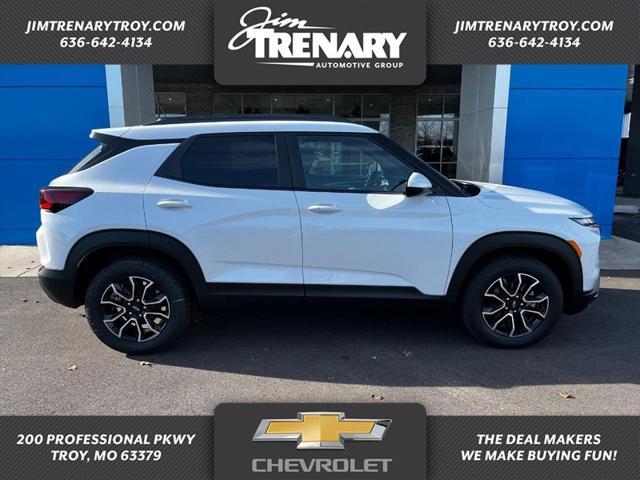 new 2025 Chevrolet TrailBlazer car, priced at $32,515