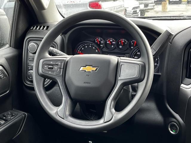 new 2025 Chevrolet Silverado 1500 car, priced at $42,095