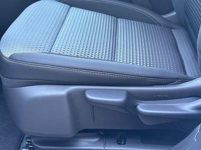 new 2025 Chevrolet Trax car, priced at $24,235