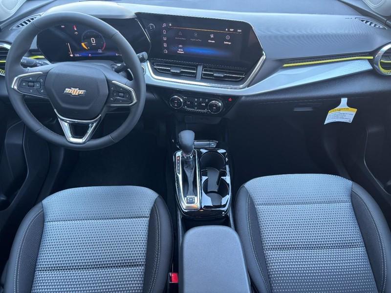 new 2025 Chevrolet Trax car, priced at $24,785