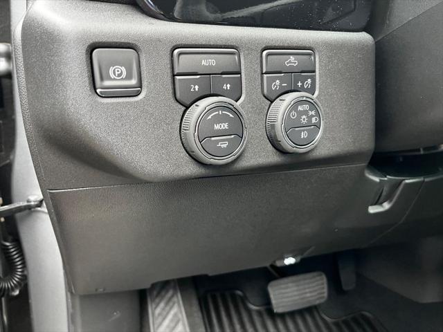 new 2025 Chevrolet Silverado 1500 car, priced at $45,940