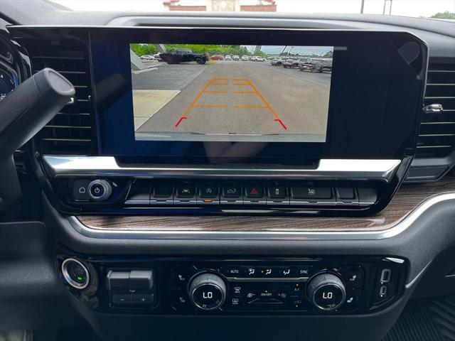 new 2025 Chevrolet Silverado 1500 car, priced at $45,940