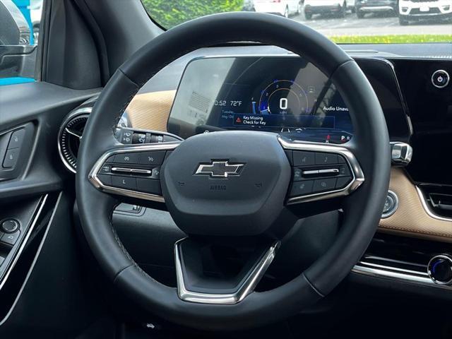 new 2025 Chevrolet Equinox car, priced at $31,880