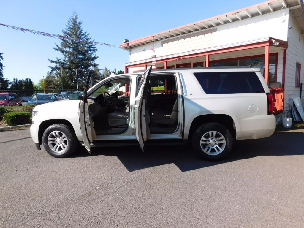 used 2016 Chevrolet Suburban car, priced at $18,995