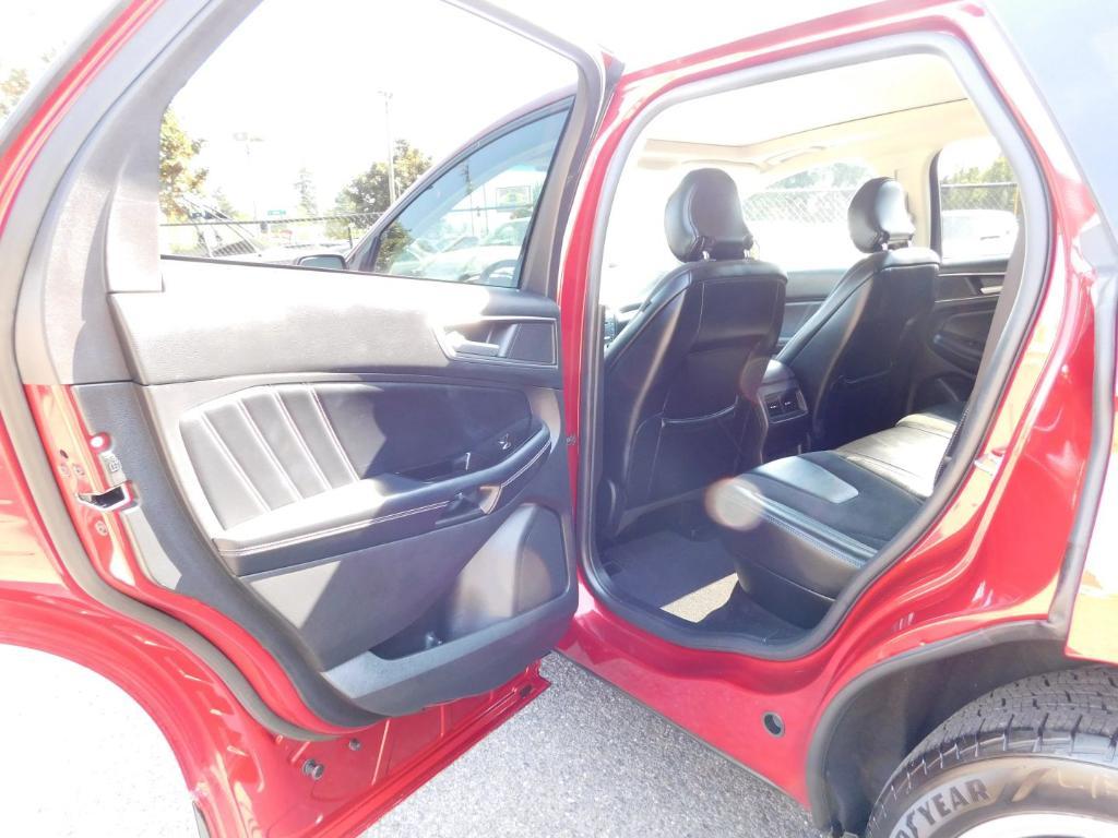 used 2015 Ford Edge car, priced at $12,495