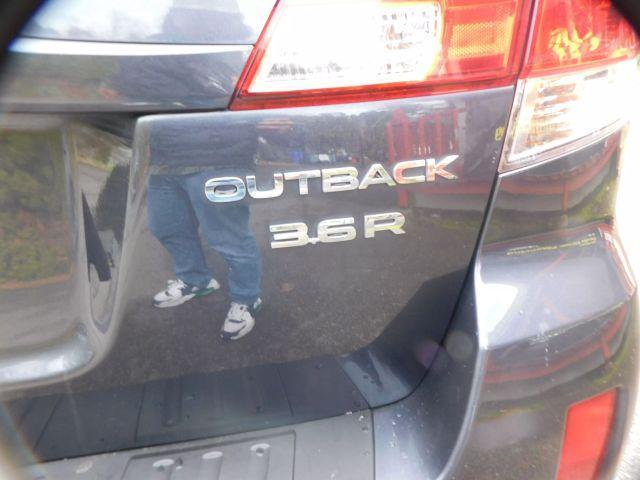 used 2010 Subaru Outback car, priced at $8,995