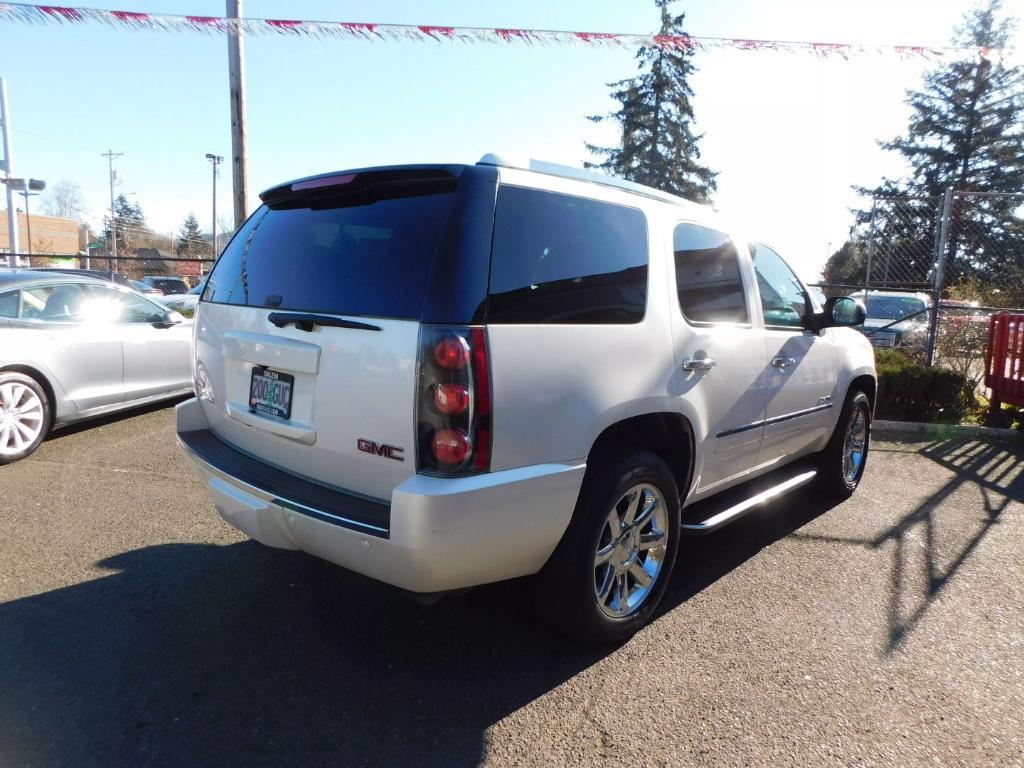 used 2010 GMC Yukon car, priced at $10,795