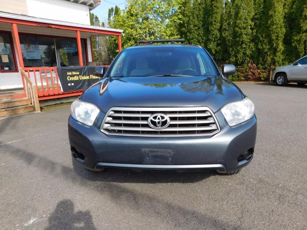 used 2010 Toyota Highlander car, priced at $8,995
