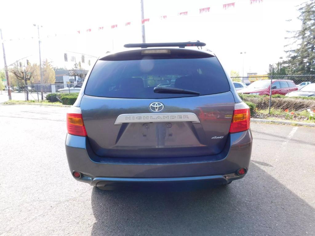 used 2010 Toyota Highlander car, priced at $8,995