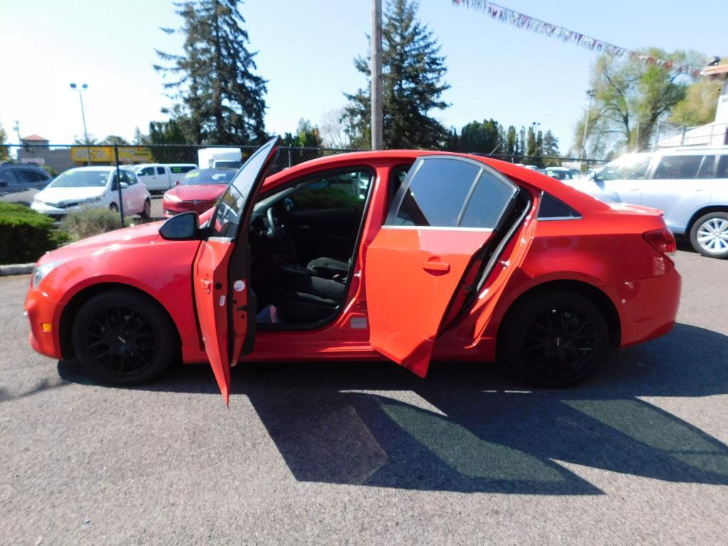 used 2015 Chevrolet Cruze car, priced at $8,995