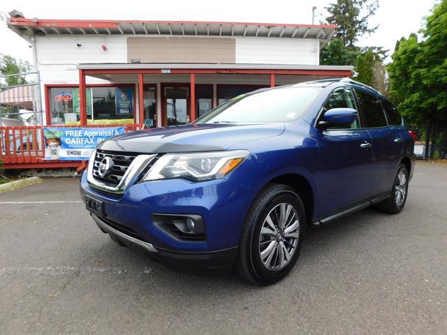 used 2018 Nissan Pathfinder car, priced at $13,495