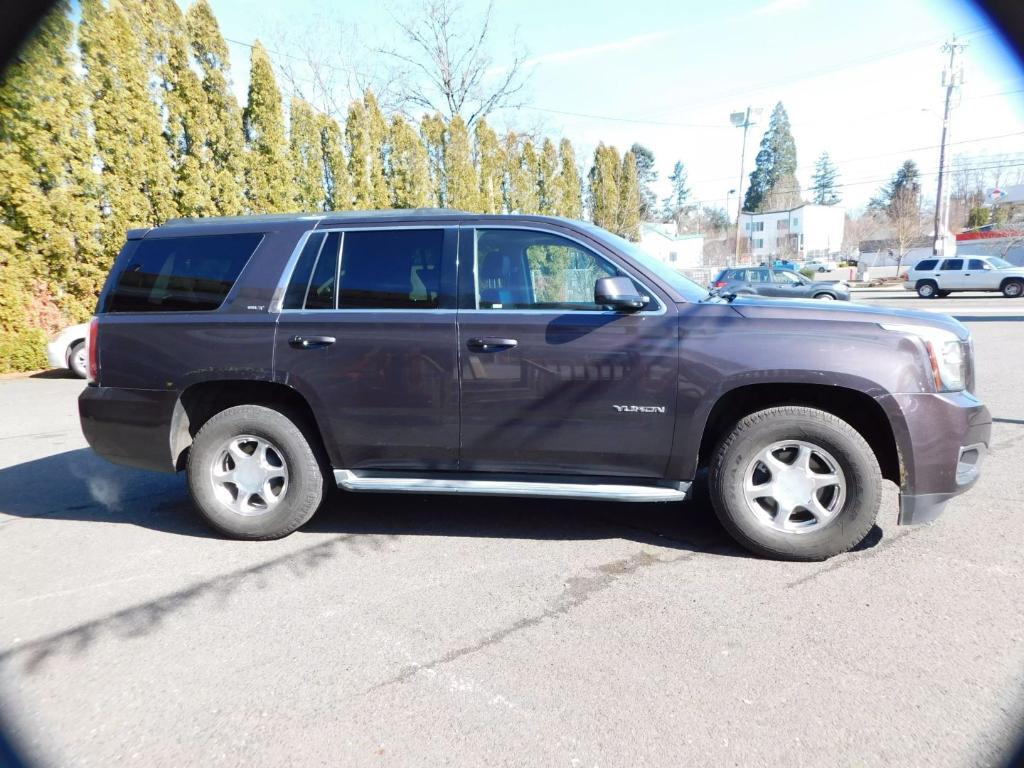 used 2015 GMC Yukon car, priced at $16,995