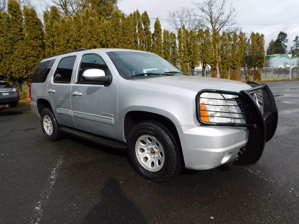 used 2012 GMC Yukon car, priced at $8,995