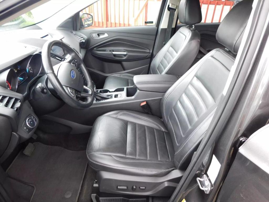 used 2017 Ford Escape car, priced at $9,995