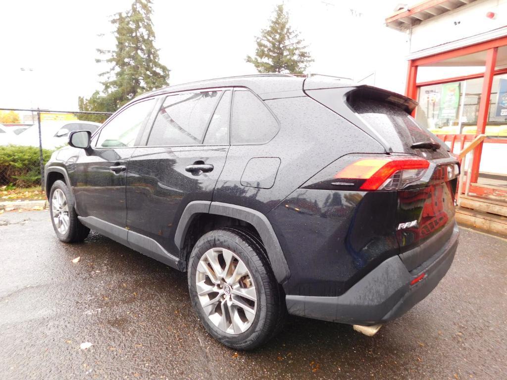 used 2019 Toyota RAV4 car, priced at $23,995