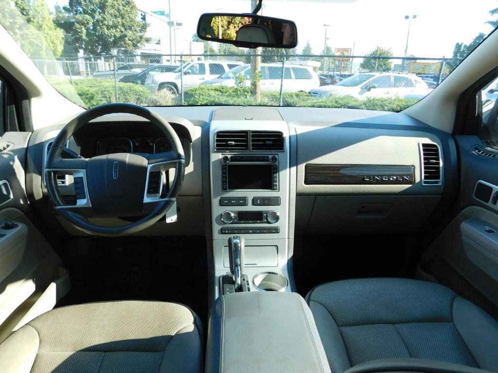 used 2010 Lincoln MKX car, priced at $5,995