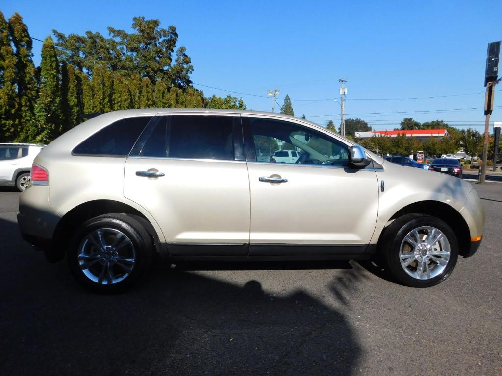 used 2010 Lincoln MKX car, priced at $5,995