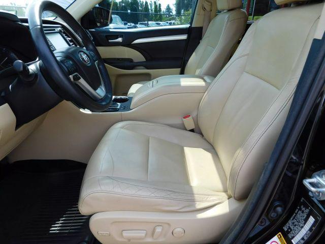 used 2014 Toyota Highlander car, priced at $17,995