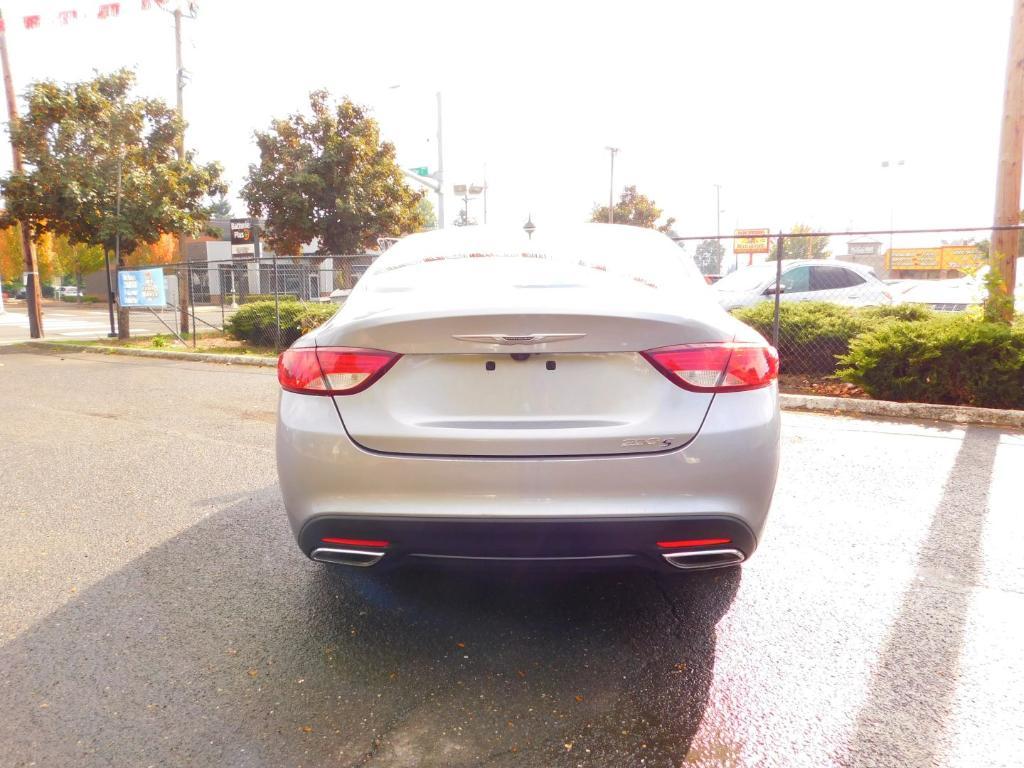 used 2015 Chrysler 200 car, priced at $9,995