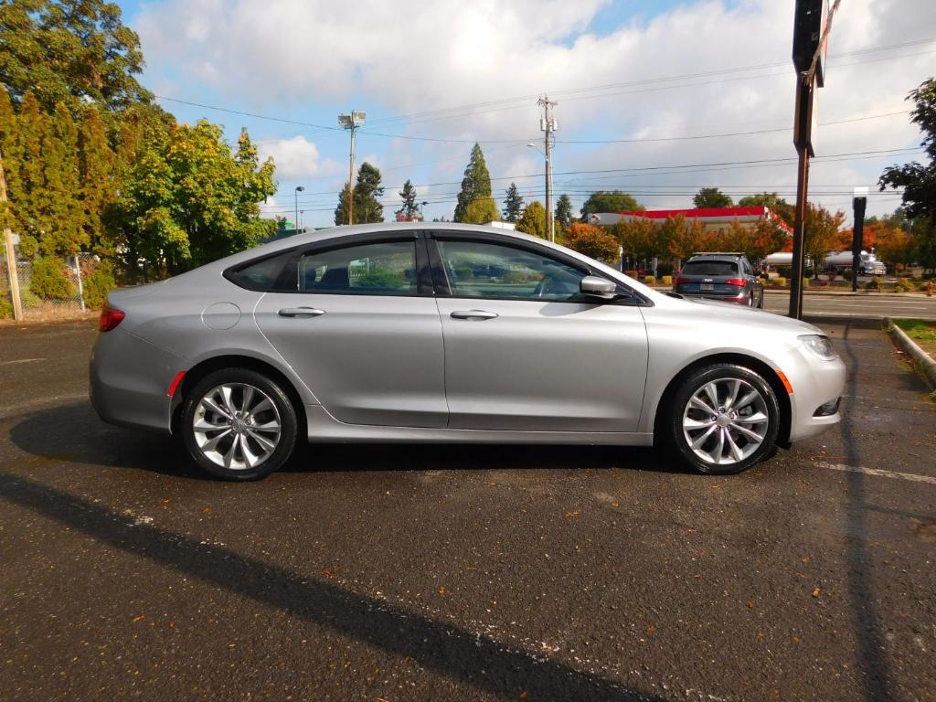 used 2015 Chrysler 200 car, priced at $9,995
