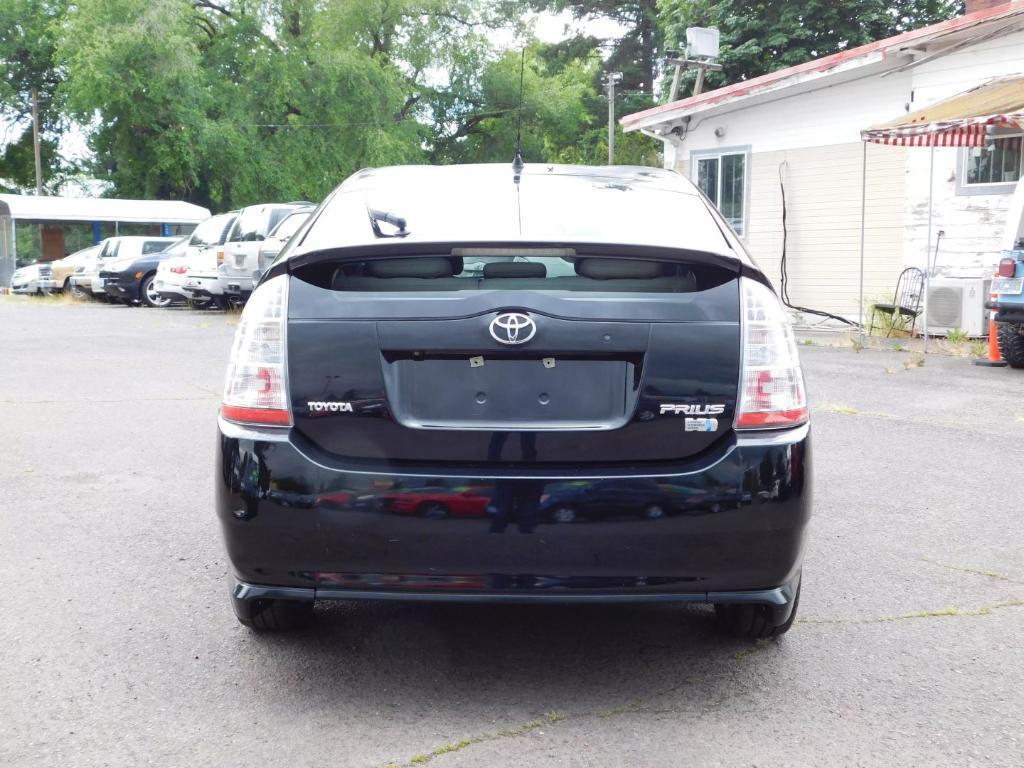 used 2007 Toyota Prius car, priced at $6,995